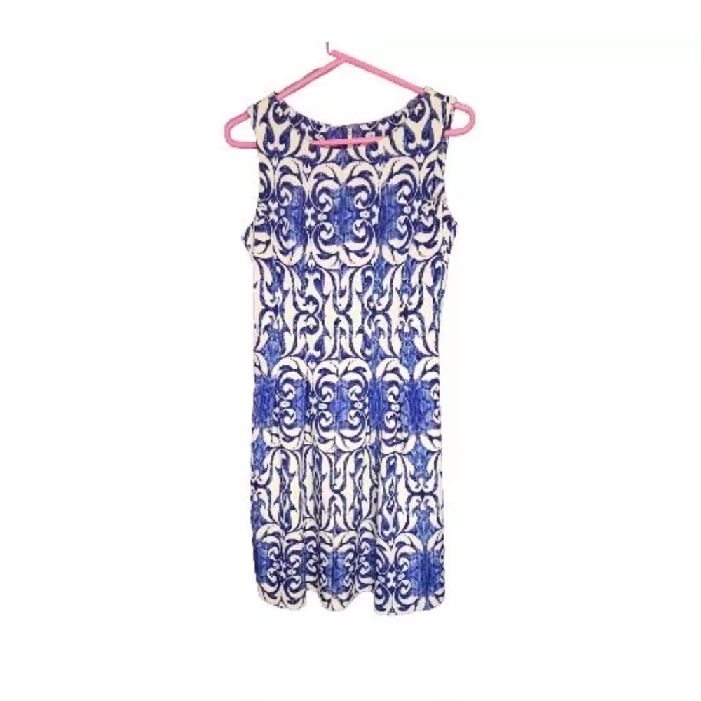 Danny And Nicole Blue and White Patterned Dress Knee Length Size 6